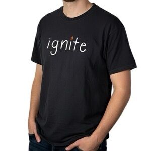 Comfort Colors Ignite Campfire Matthew 5:16 Graphic T-Shirt Black Size Large